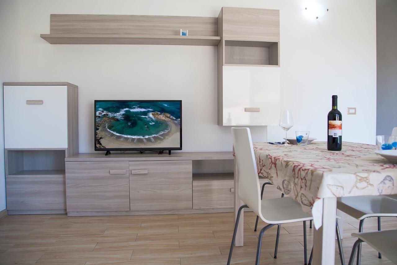 La Contessa Pool & Sea View Aparthotel Санта Тереза Галура Екстериор снимка