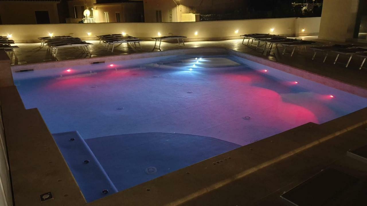 La Contessa Pool & Sea View Aparthotel Санта Тереза Галура Екстериор снимка